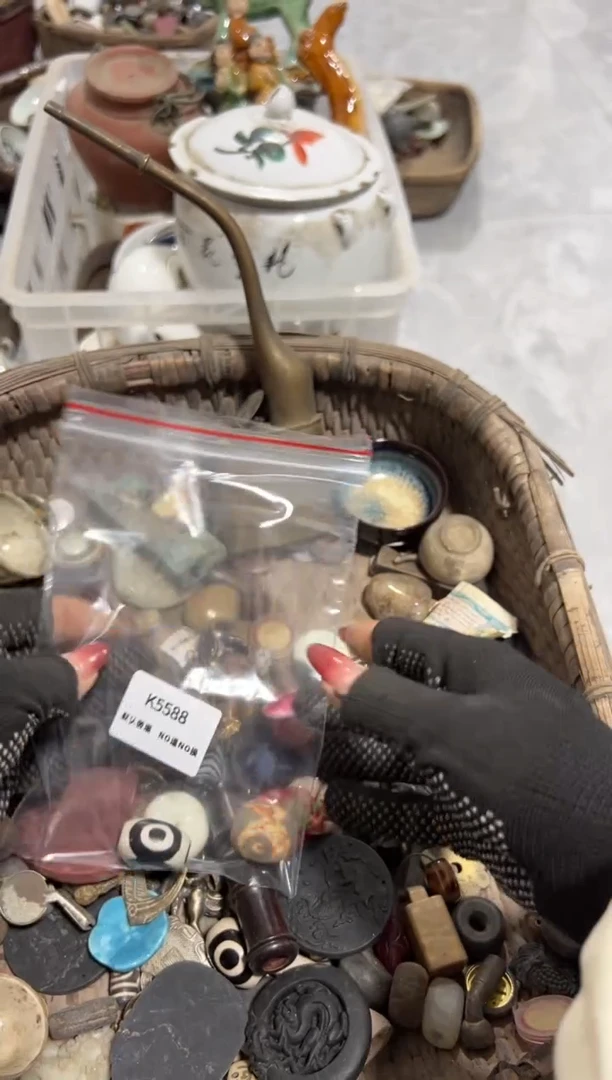 金*秒拍秒付闪购瓷铜摆件