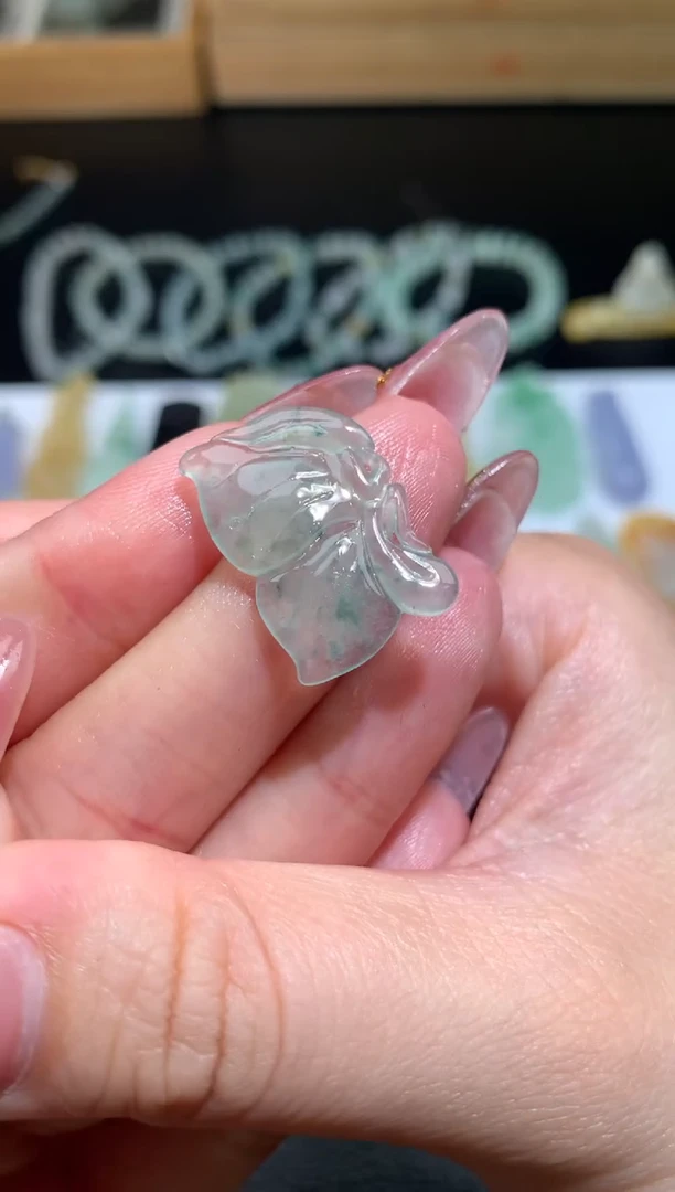 定制翡翠未镶嵌仙子