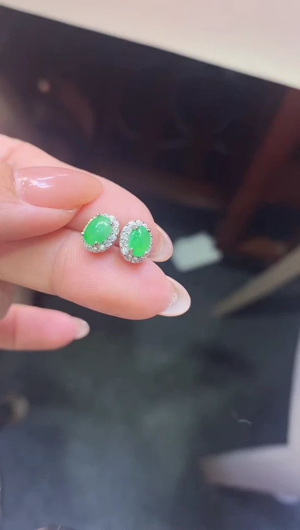 翡翠银S925镶嵌耳饰耳钉