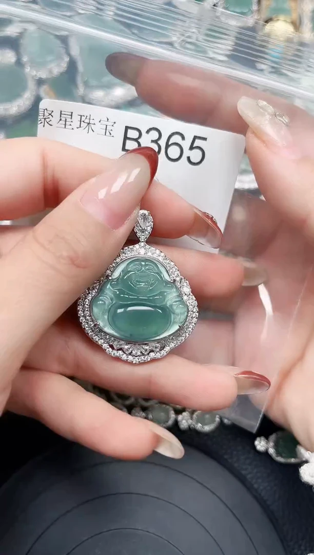 【闪购商品】翡翠颈饰未镶嵌赠皮绳365