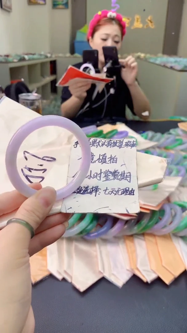 翡翠手镯未镶嵌0583362914
