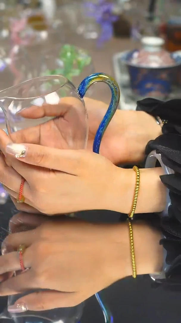 晶焱太阳风暴星云色公道杯