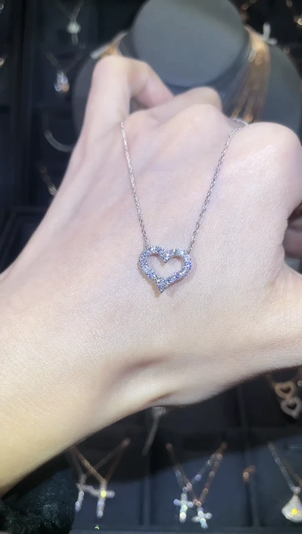 【闪购商品】钻石套链18K金镶嵌18K金白  多人 爱心大