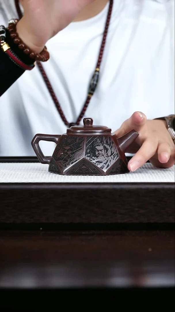 茶壶紫砂宜兴紫砂钻方壶