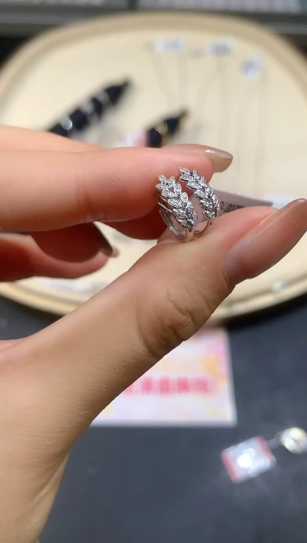 18K金镶嵌耳饰钻石耳饰A190|1780