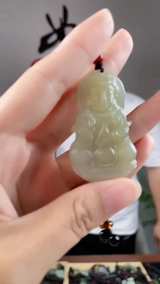 和田玉未镶嵌颈饰拍一发一，多样性发货