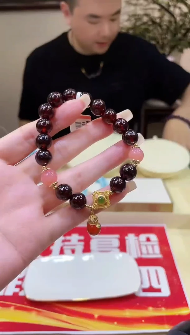 未镶嵌手链石榴石@@ZY20404015