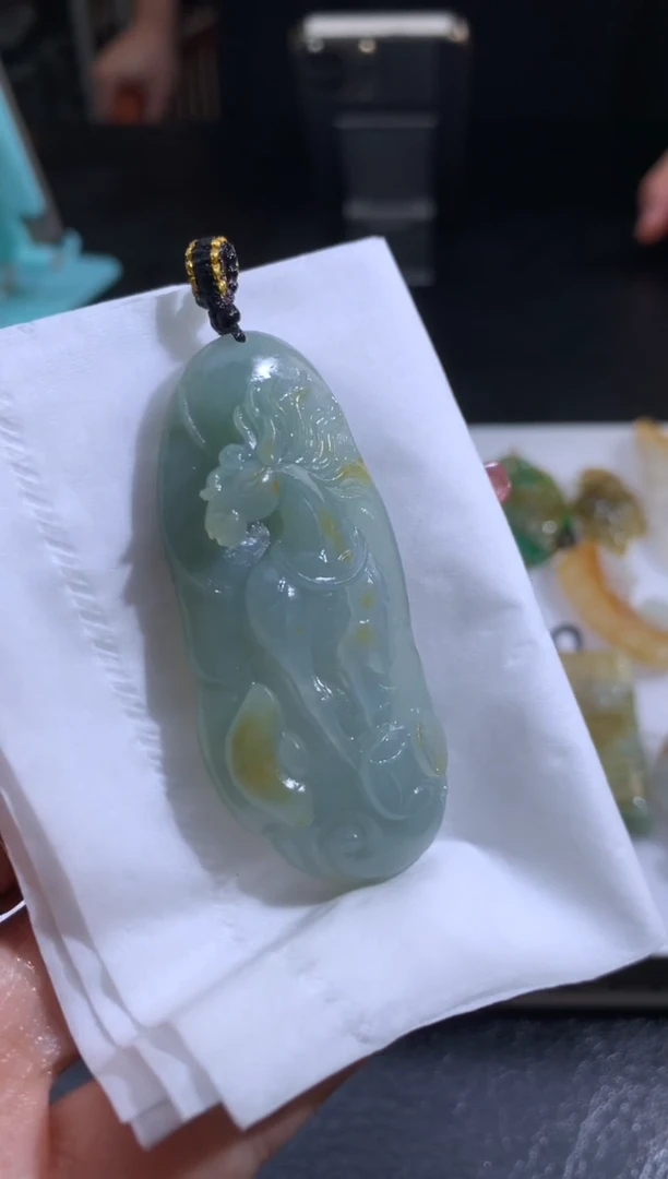 未镶嵌定制翡翠随*翡翠