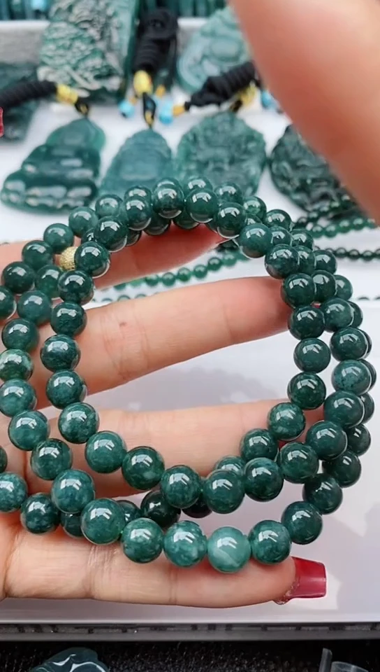 【闪购商品】翡翠颈饰未镶嵌