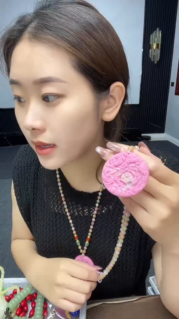 玛瑙/玉髓吊坠未镶嵌多样性发货任意一件