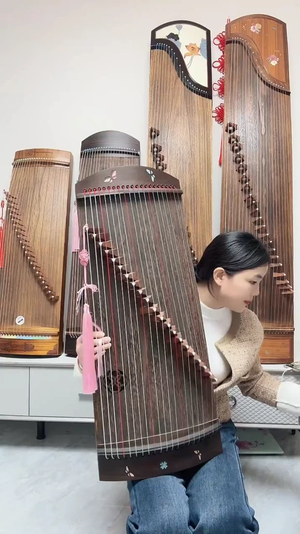 鱼鳞松21弦瑕疵小筝80厘米