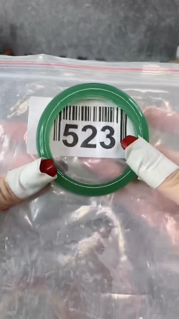 【闪购商品】石英质玉手镯未镶嵌5657+523