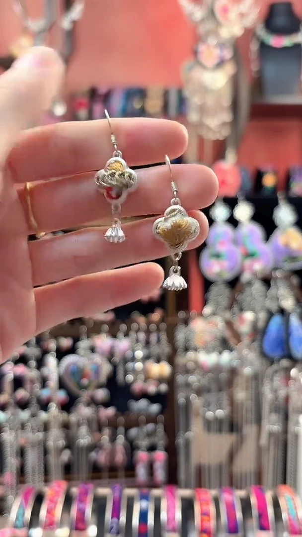 织绣 云织谣民族风精美饰品   19