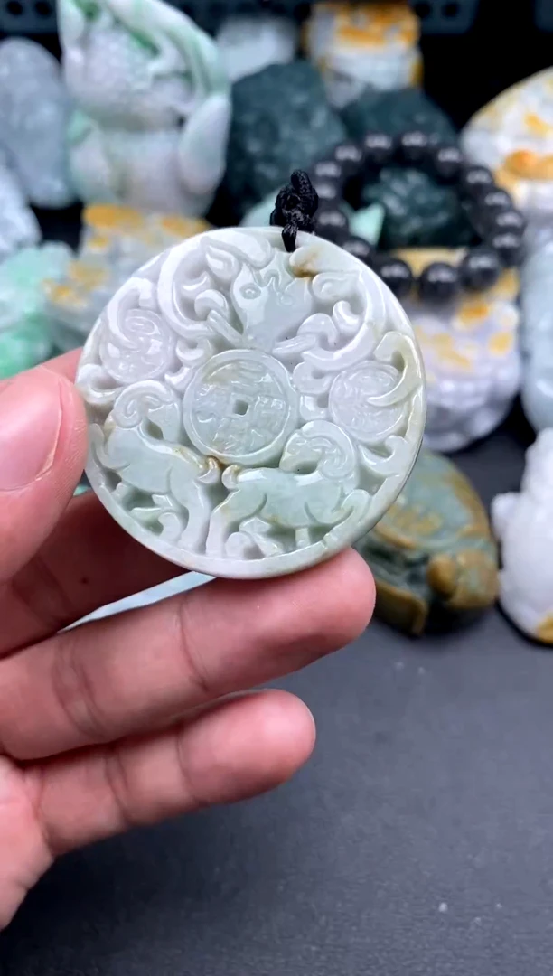 吊坠(不含链)未镶嵌翡翠1