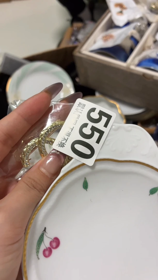 瓷片凌***睡好漂亮的东西【】【】