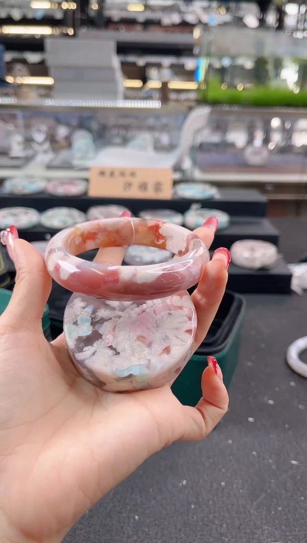 未镶嵌手镯石英质玉圈口（赠品镯心）