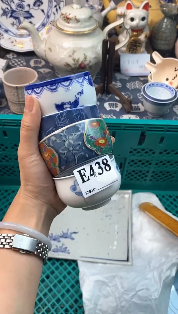 瓷片釨**秋[○･｀Д´･ ○][○･｀Д´･ ○]