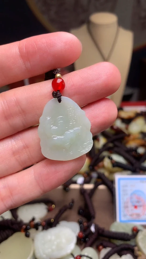 颈饰未镶嵌和田玉新疆料青海料清水和田玉吊坠