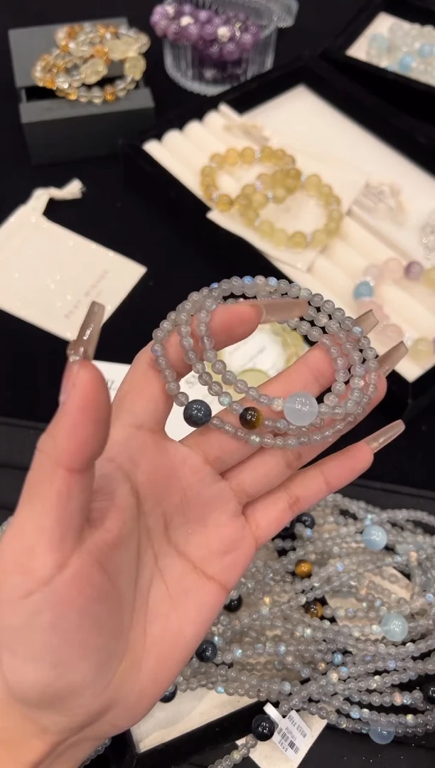 【闪购商品】水晶手链合金灰月光三圈手链x1221