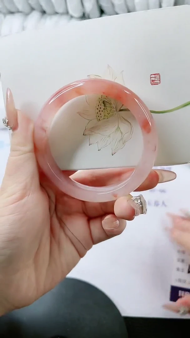 【闪购商品】石英质玉手镯未镶嵌多样性发货L156
