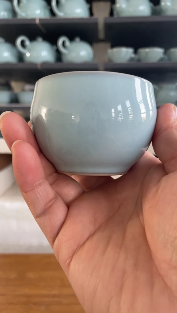 缸杯 天青 微瑕 朱家汝窑款