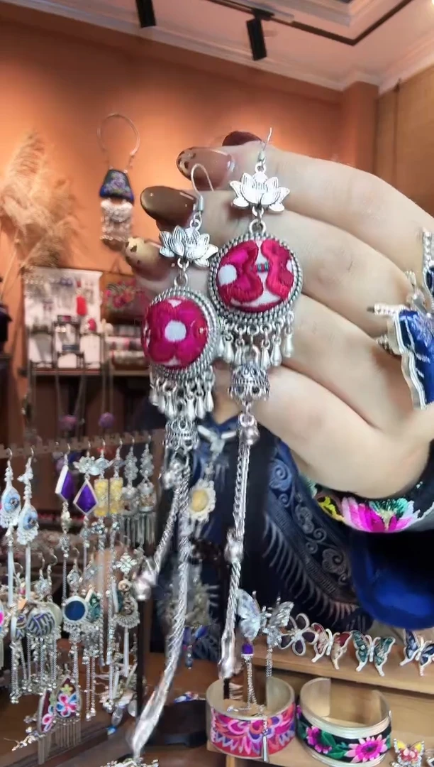 刺绣纯手工民族风耳环