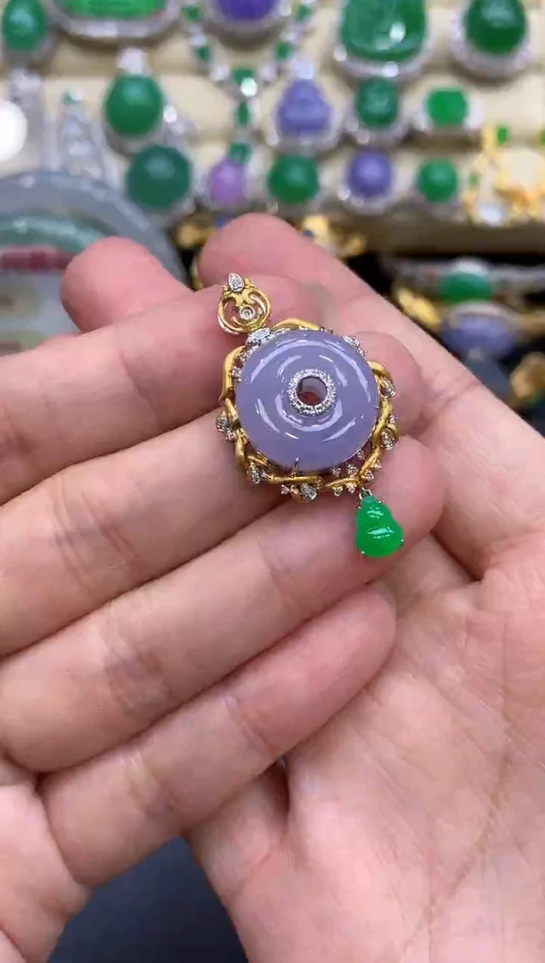 颈饰18K金镶嵌翡翠171-中国好珍宝