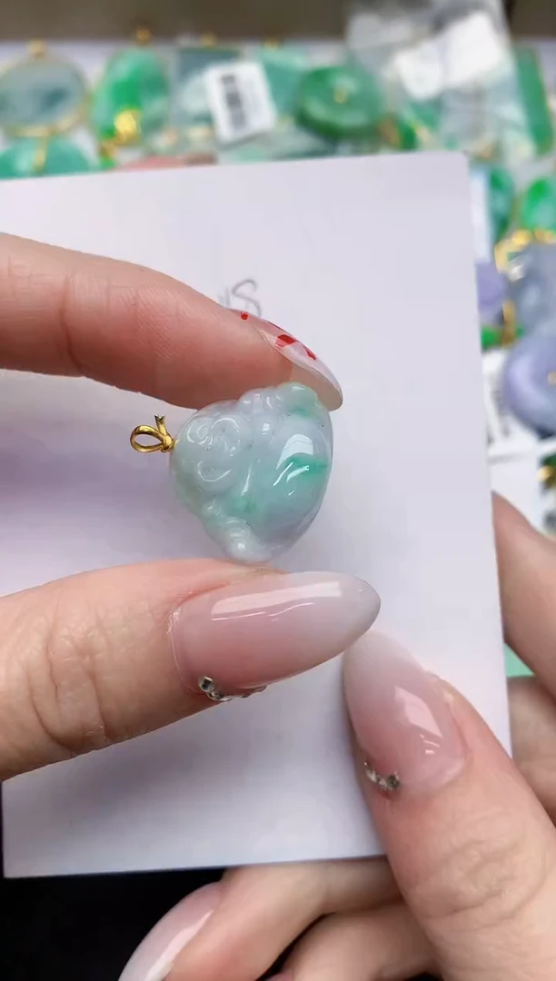 【闪购商品】翡翠颈饰18K金镶嵌0000000000