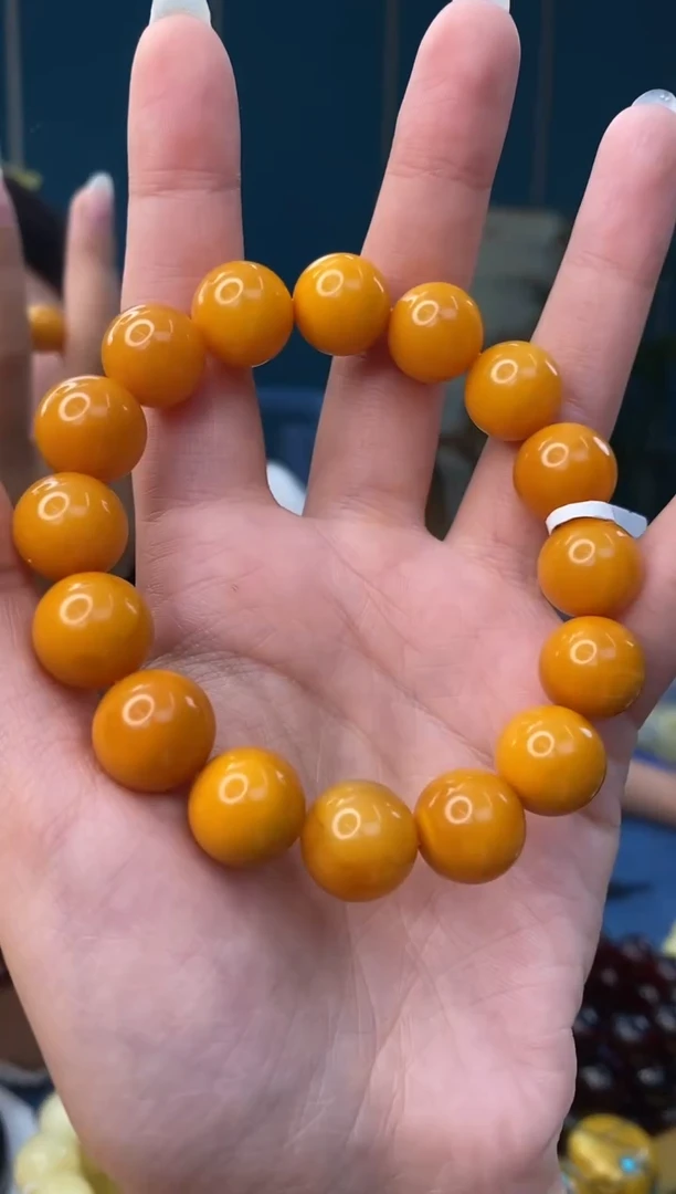 裸石琥珀未镶嵌1/5多样性发其一38