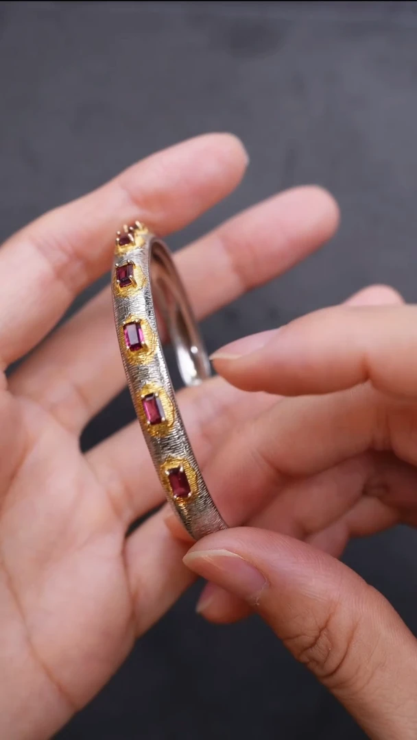 石榴石手镯银S925镶嵌手镯