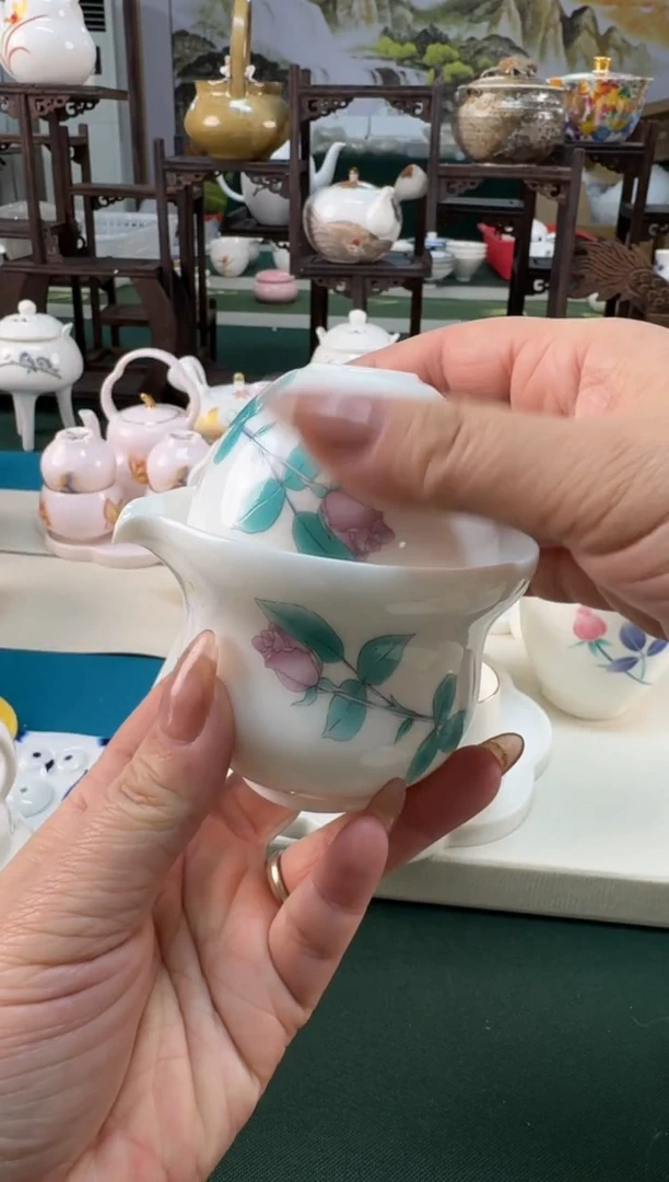 【闪购商品】瓷器 ······.......
