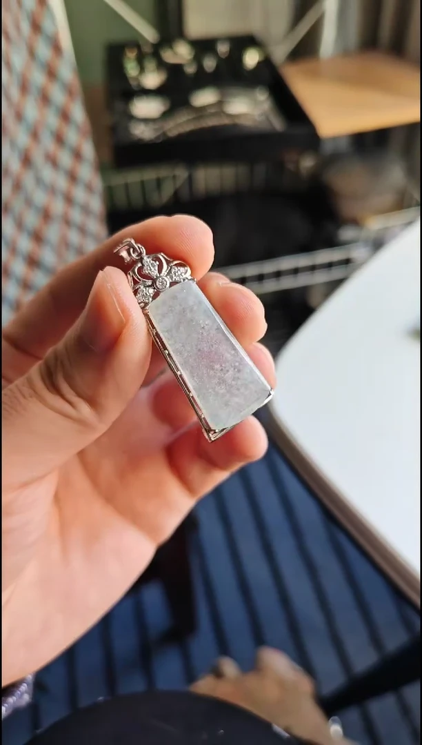 颈饰银S925镶嵌翡翠翡翠颈饰S925银镶嵌