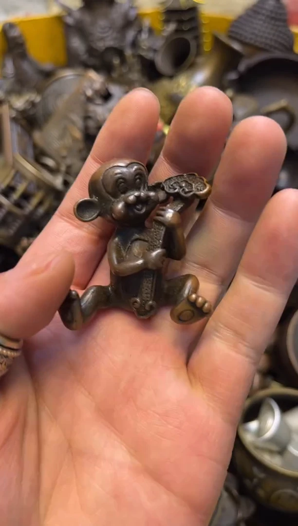 精美铜器，点击下单