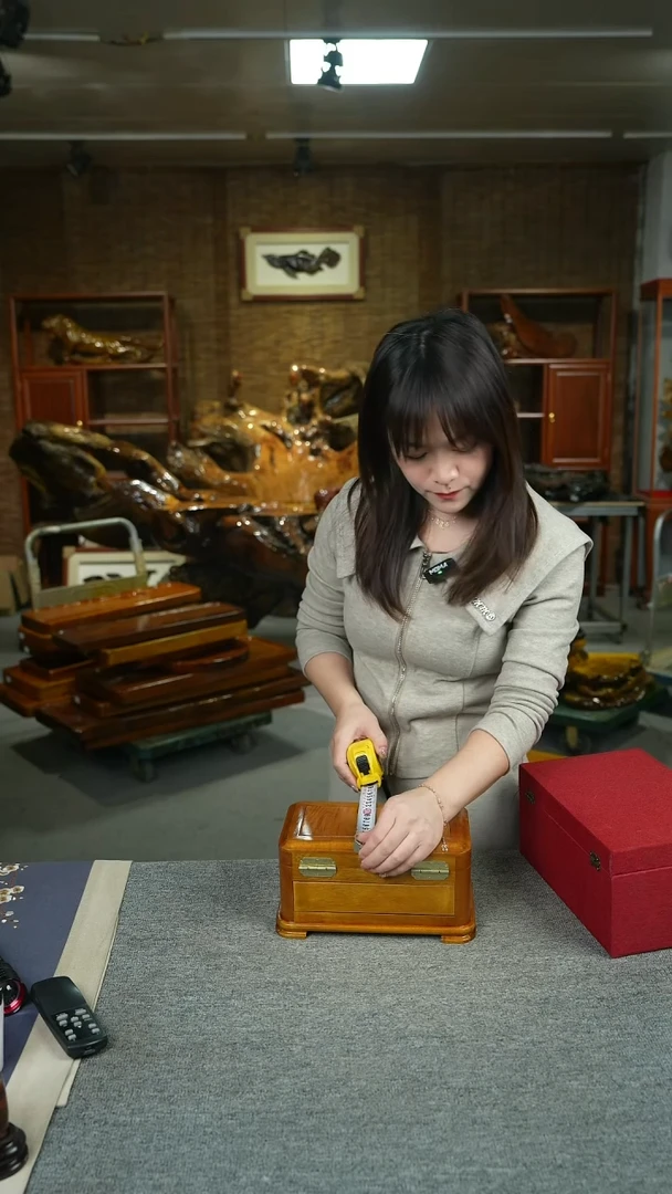 大叶紫檀（黑酸枝木类）金丝楠首饰盒24-14-11