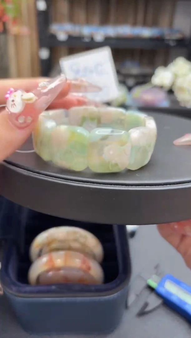 无无39樱花微瑕手牌