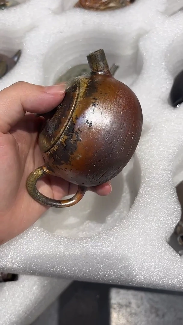 壶1号容量120-130ML陶泥