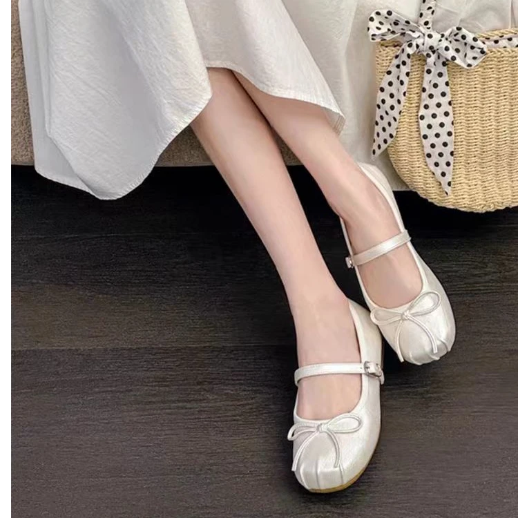 夏季网红百搭小香风浅口单鞋平底单鞋