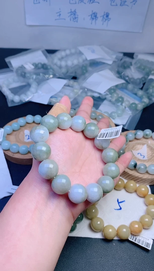 未镶嵌定制翡翠珠串