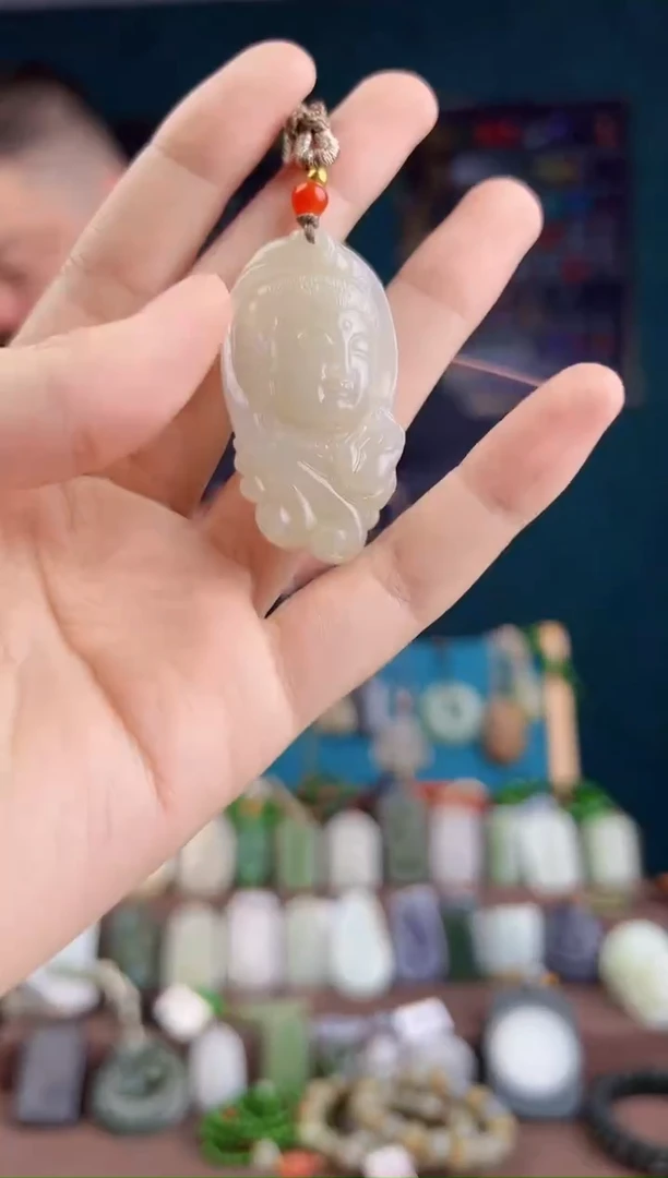 【闪购商品】和田玉颈饰未镶嵌多样性发货 拍一单发一个