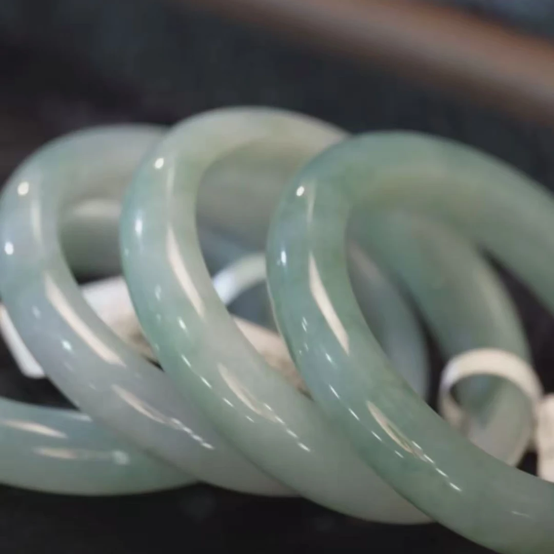 【逍遥】天然A货翡翠手镯*DCSZ/0201/多样性发/1件