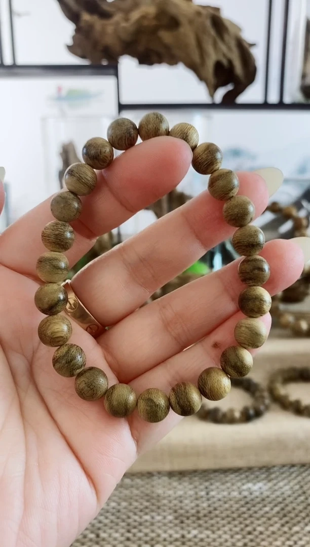 沉香手串正区达拉干老料树芯油9MM单圈