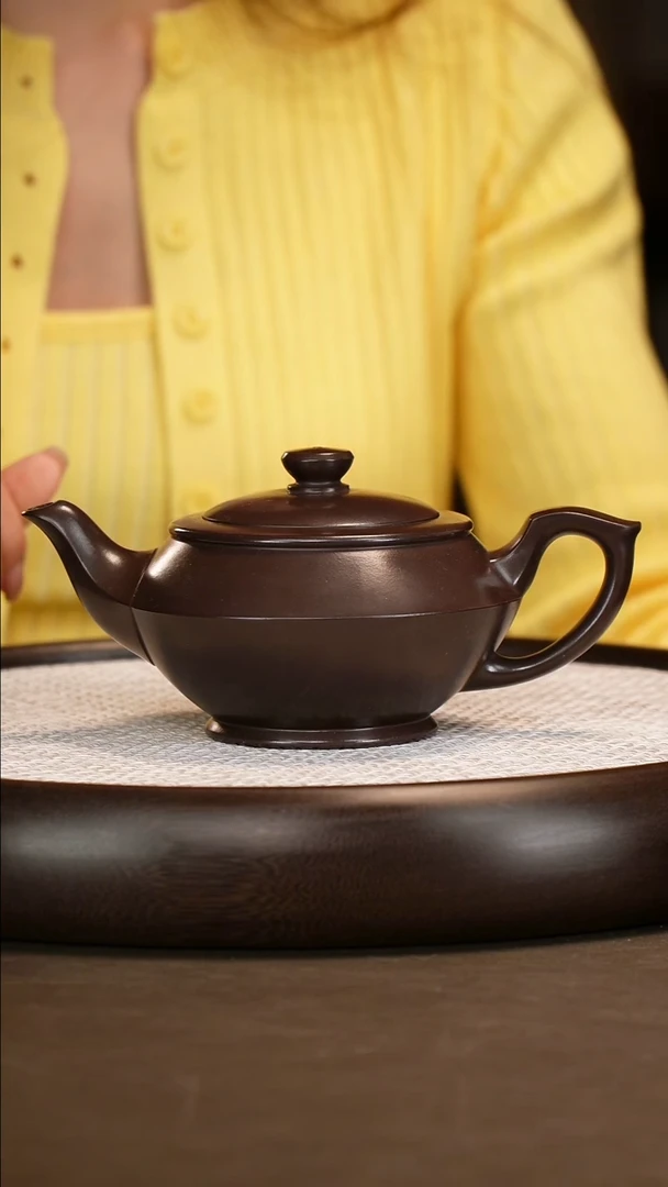 茶壶紫砂【顾海荣】紫泥汉云   450CC