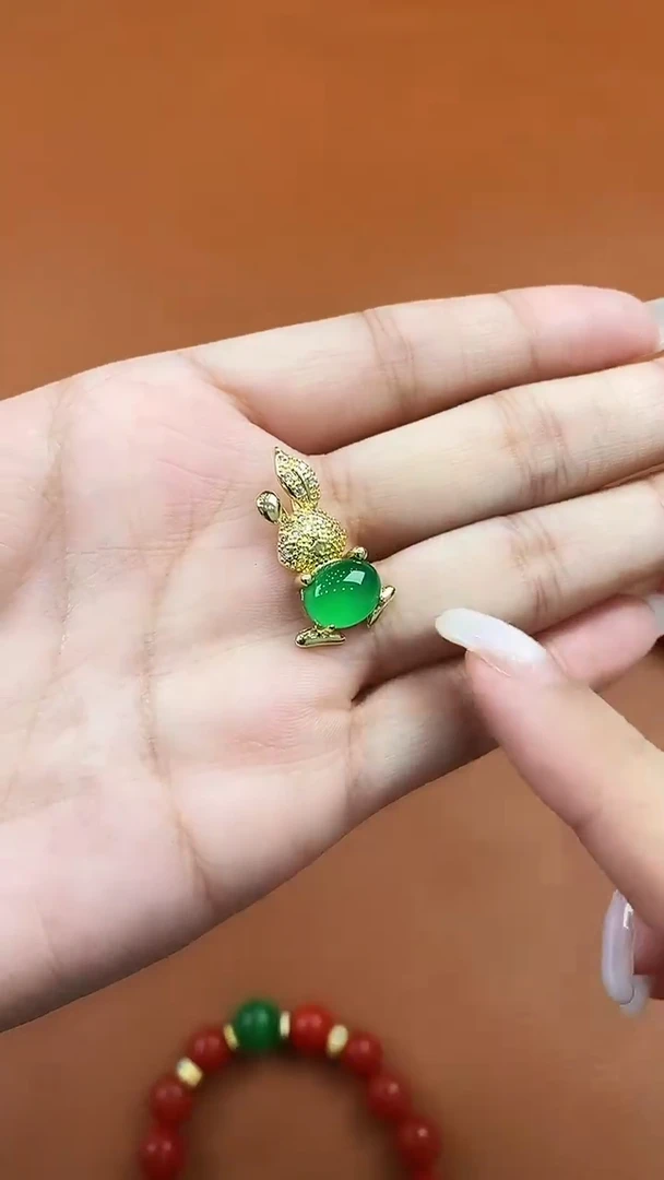 合金吊坠(赠链)玛瑙/玉髓天然精美吊坠多样性发