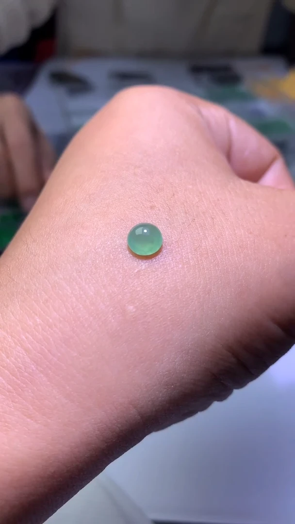 未镶嵌定制翡翠毛货