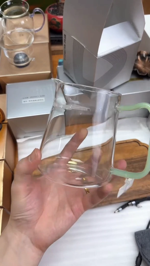 风谜新月茶器浅玉