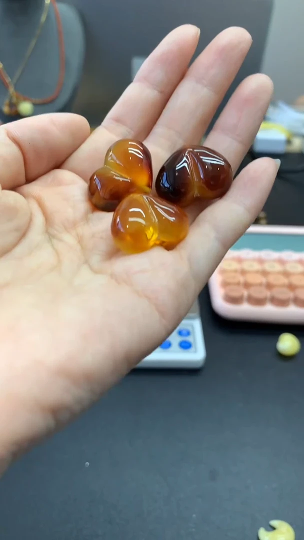 未镶嵌琥珀珠宝奇石1857多样性发其一默认有瑕