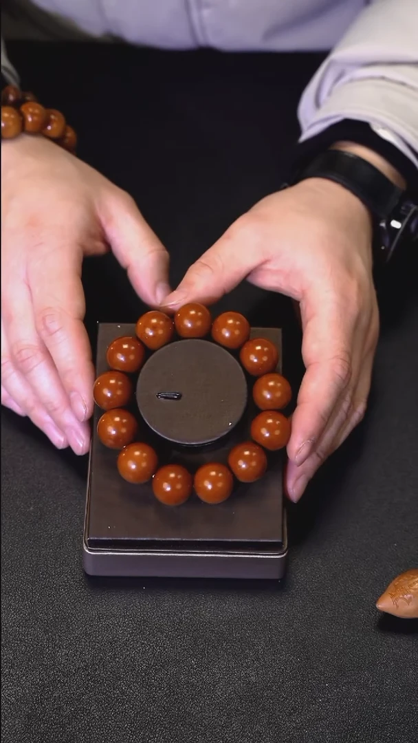 手串/手链橄榄核........1.8铁核光珠