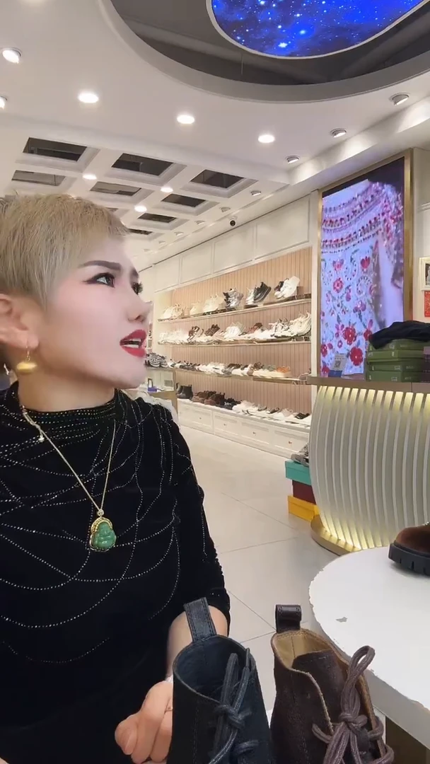 棉雲安娜黑色丝绒打底8155