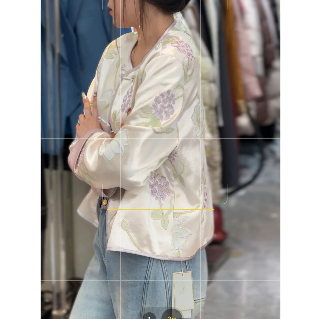 品名：紫气东来～召云之德高端外套