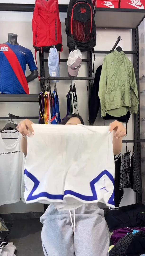 117   ·编码 瑕疵款直播间过款为准 尺码·S